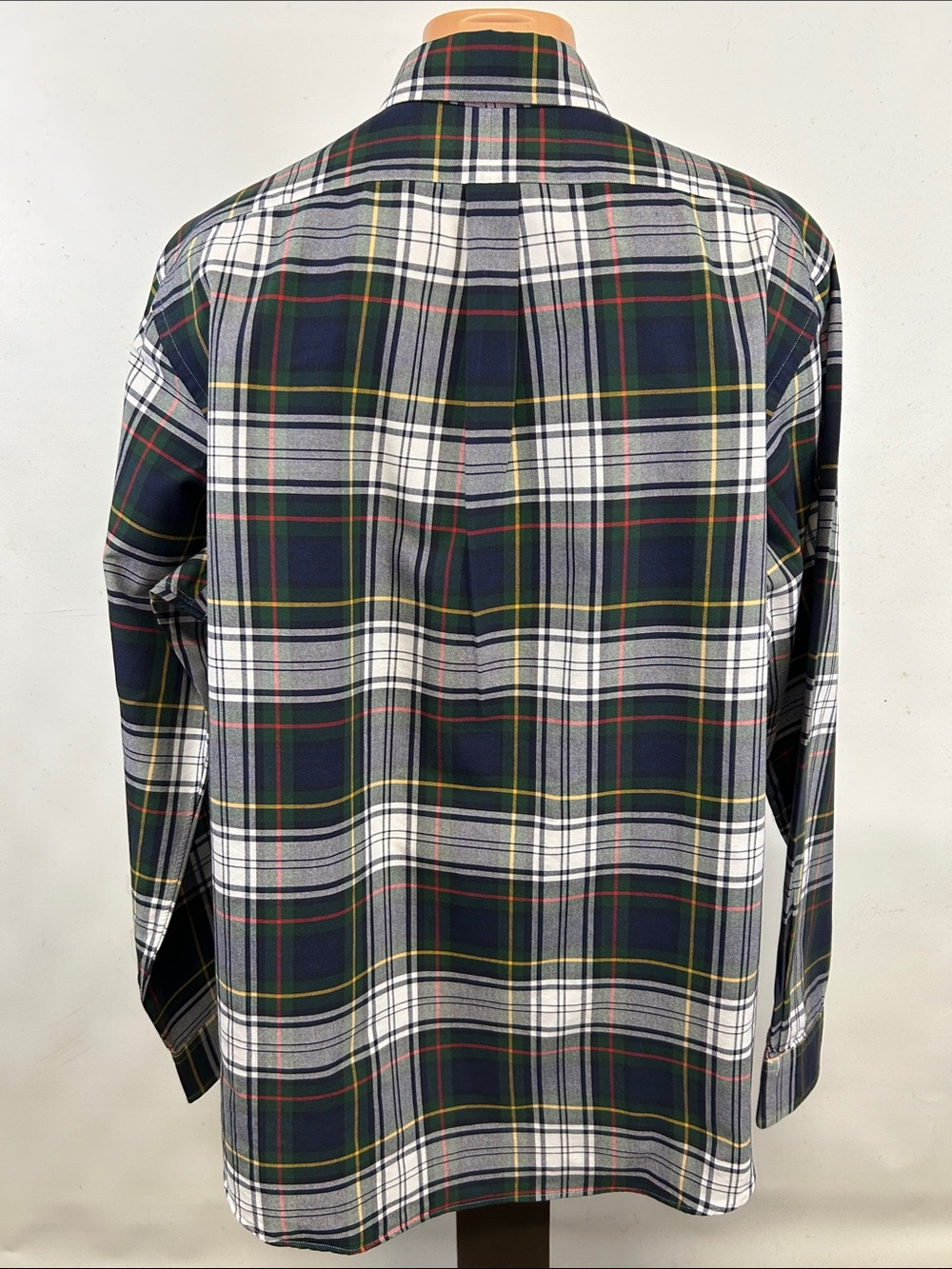 Ralph Lauren long sleeve button down collar shirt.  XXL - Picture 6 of 7